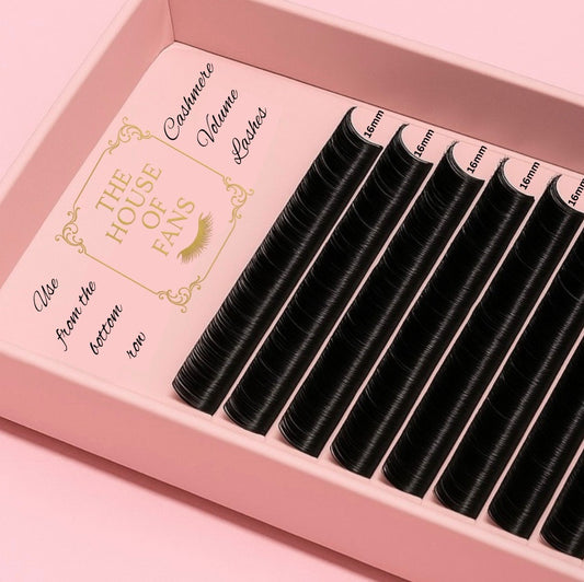 Cashmere Lash Tray